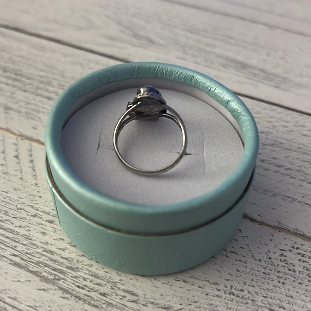 Native Mother of Pearl ring unmarked T17 2.7 grams Size 6 - Picture 3 of 7